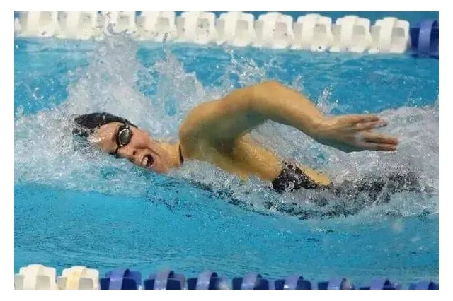 米兰乌拉圭与法国激战回顾：痛哭背后的足球情怀与梦想破灭